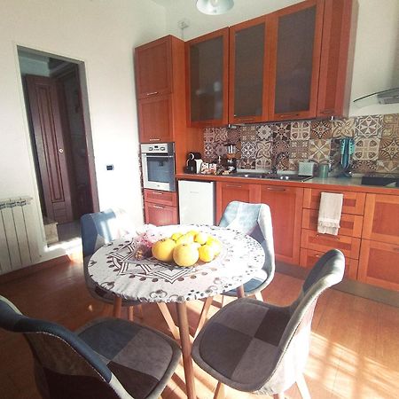 La Casetta Di Gio Gio Appartamento In Centro A Monreale Luaran gambar