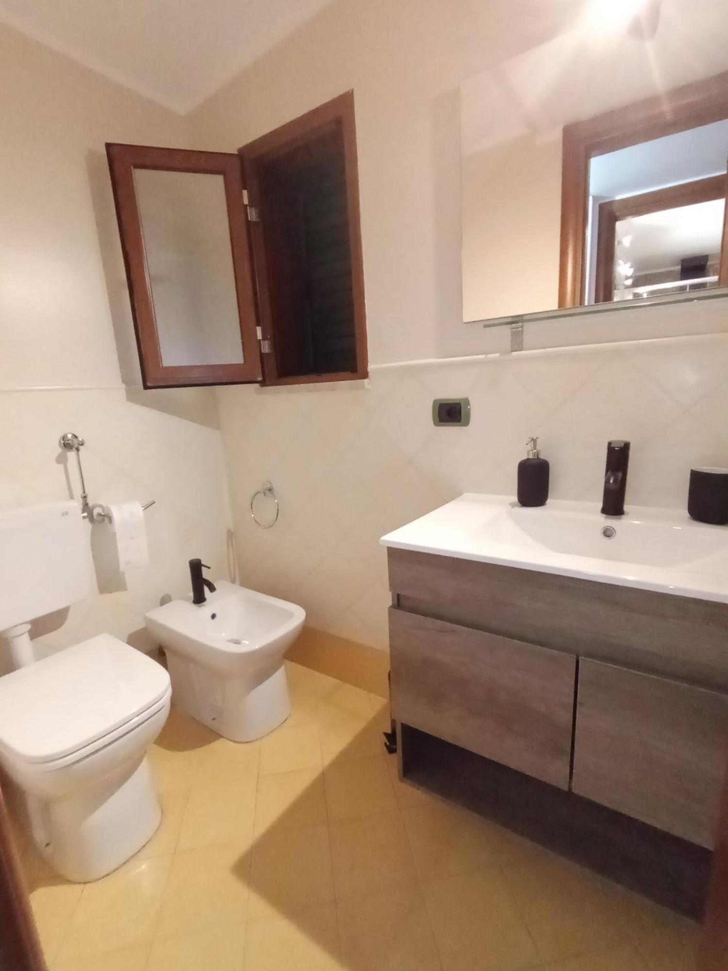 La Casetta Di Gio Gio Appartamento In Centro A Monreale Luaran gambar